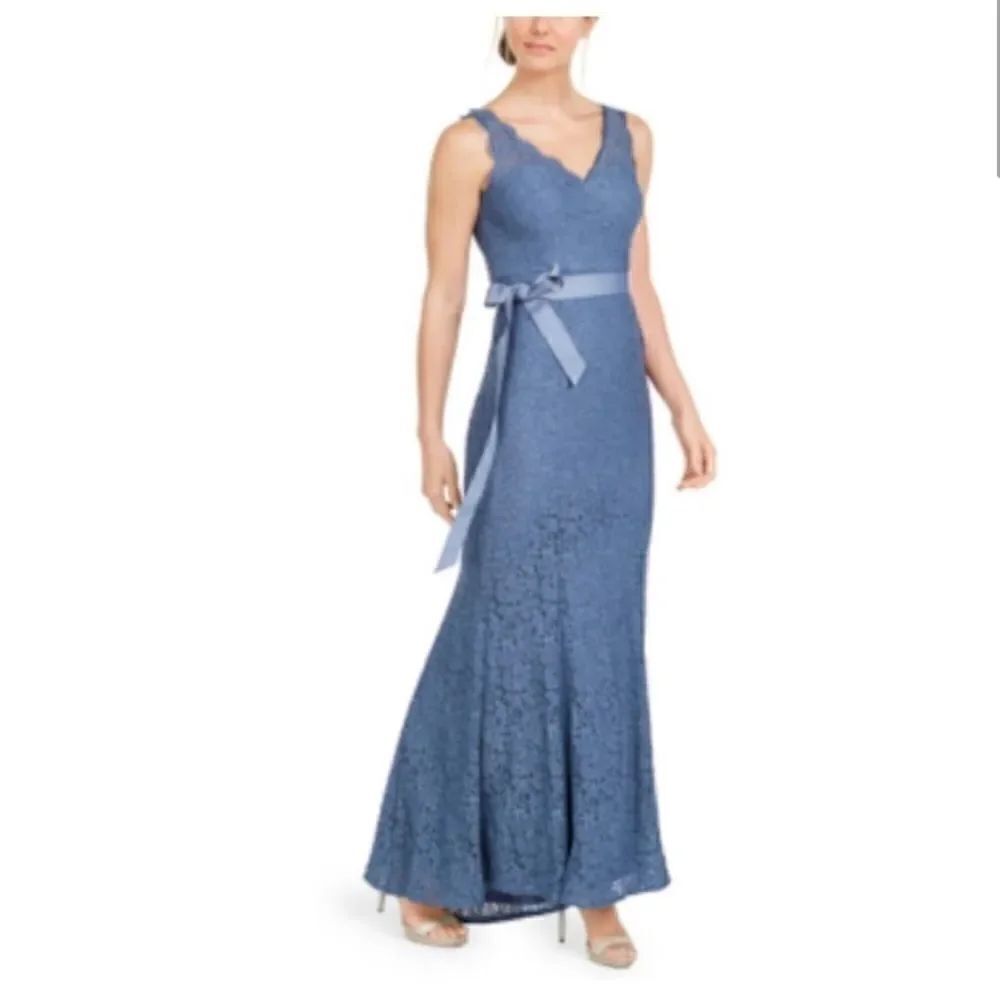 ADRIANNA PAPELL Women's Lace V-Neck Satin Sash Gown